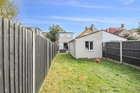 33 Brixham Road, Welling, DA16 1EH