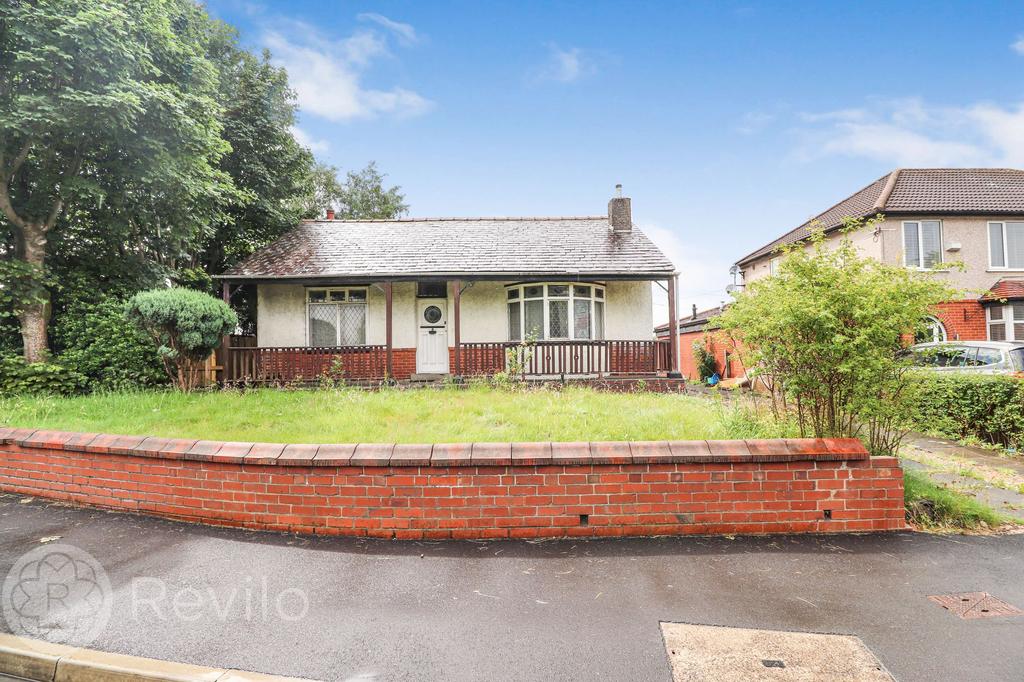 Middleton Road, Heywood, OL10 3 bed detached bungalow for sale £200,000