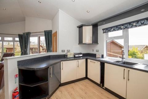 2 bedroom lodge for sale, Waveney River Centre, , Burgh St. Peter NR34