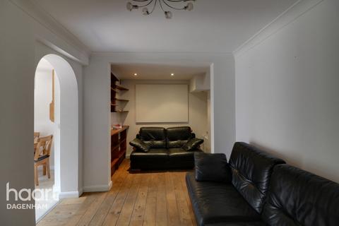26 Oglethorpe Road, Dagenham, RM10 7RX