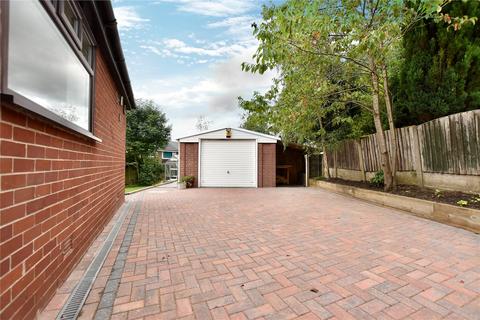 11 Chiltern Close, Shaw, Oldham, OL2 7RL