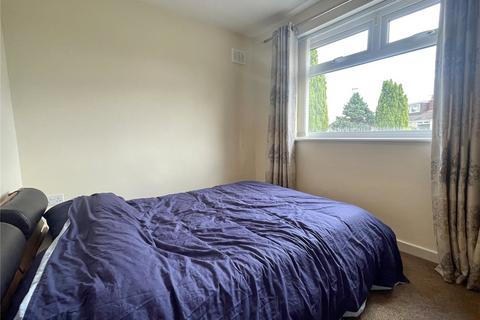 11 Chiltern Close, Shaw, Oldham, OL2 7RL