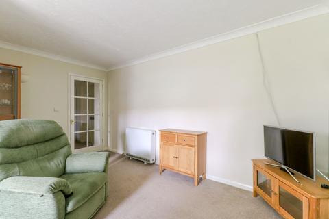 1 bedroom flat for sale - Acorn Court, EN8