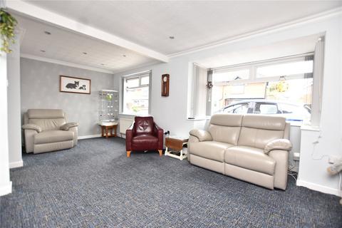3 Dingle Avenue, Shaw, Oldham, OL2 8DD