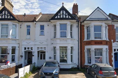 undefined, Southchurch Avenue, Southend on Sea SS1