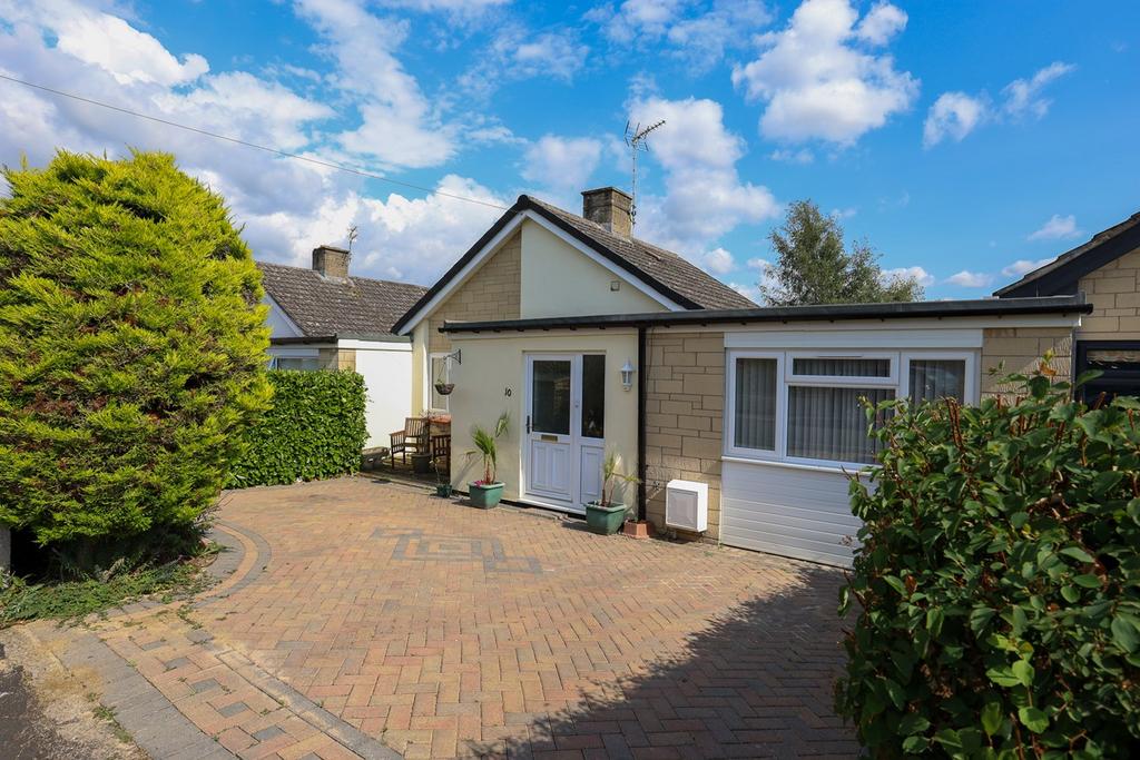 Wythburn Road, Frome, Frome, BA11 4 bed bungalow for sale - £435,000