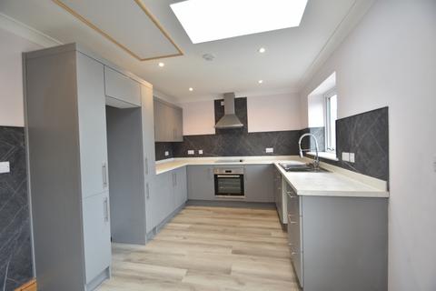 3 bedroom detached house to rent, 12A Wellmeadow Road, Shrewsbury, Shropshire, SY3 8UN