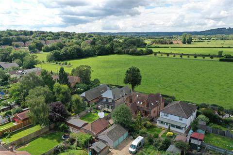 20 Mapledurham Drive, Purley On Thames, Reading, RG8 8BD