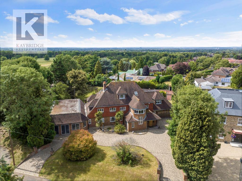 Latymer, South Cheam, private road, family...