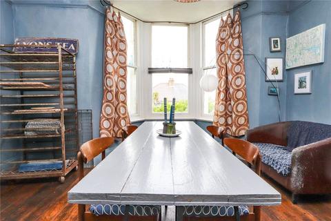 54 Atlantic Way, Westward Ho, Bideford, EX39 1JG