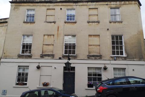 Studio to rent, Flat 4, 35 Thomas Street, Bath, BA1