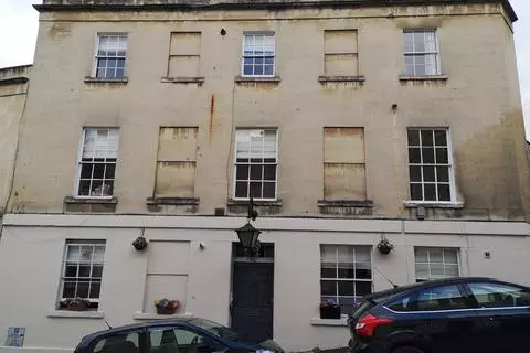 Studio to rent