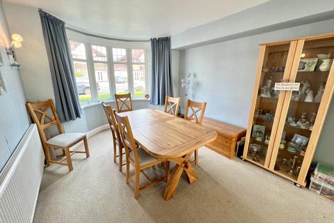 45 Haslucks Croft, Shirley, Solihull, B90 2EQ