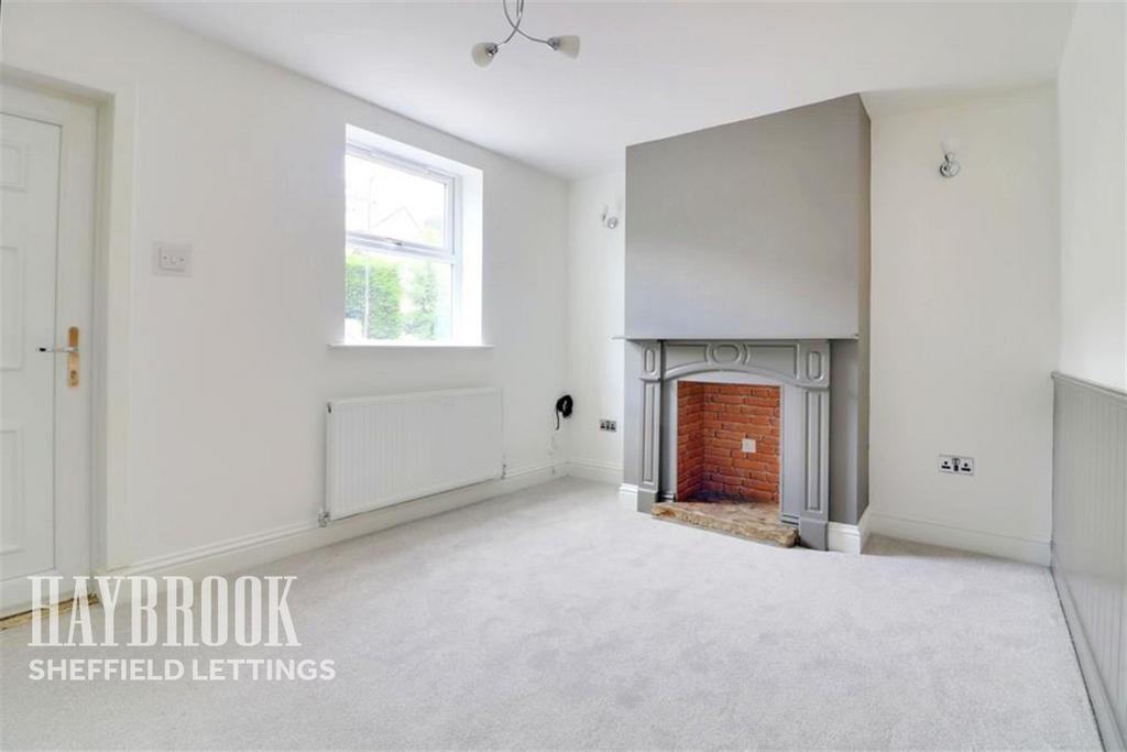 College Rd Spinkhill S21 2 bed terraced house £825 pcm (£190 pw)