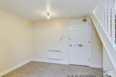 1 bedroom flat to rent, Acorn Lodge, Lye Lane