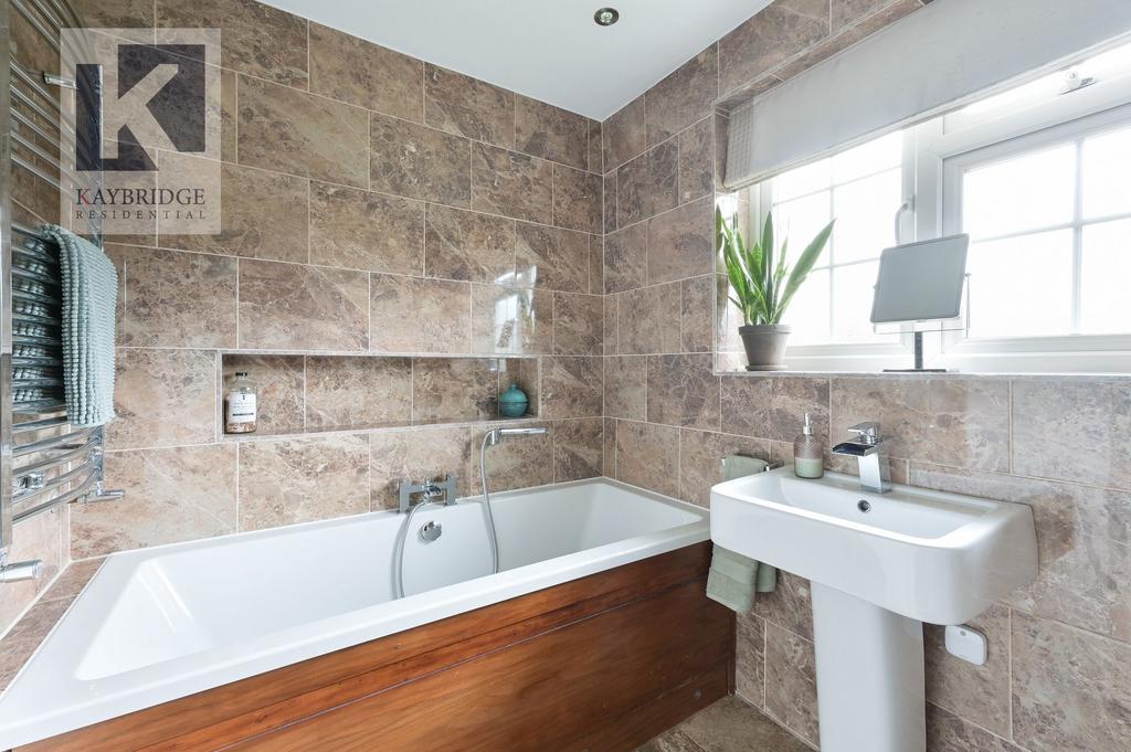Chatsfield, Epsom - KT17