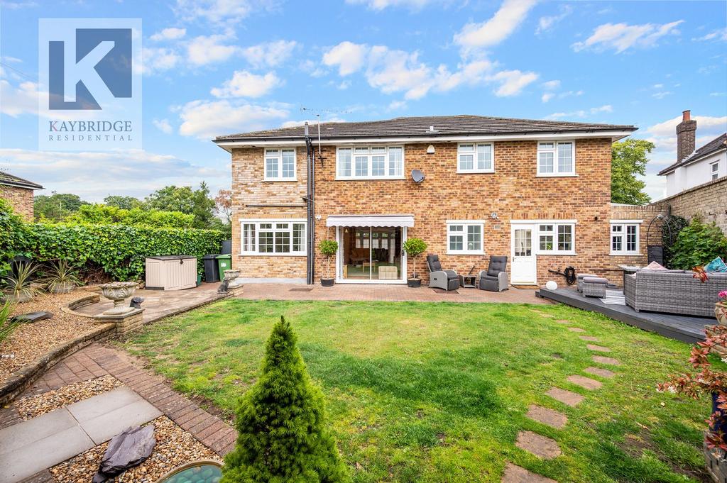 Chatsfield, Epsom - KT17