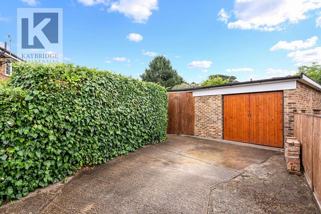 Chatsfield, Epsom - KT17