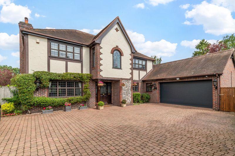 Ashdown Close, Bexley 4 bed detached house £1,350,000