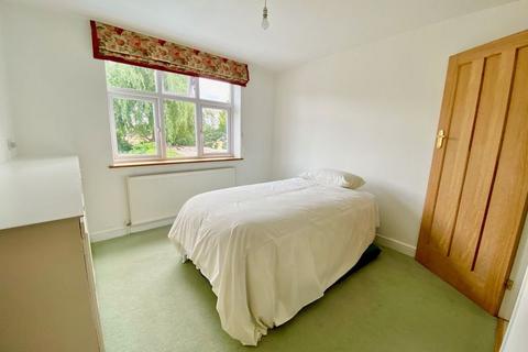 42 Martin Dene, Bexleyheath, DA6 8NA