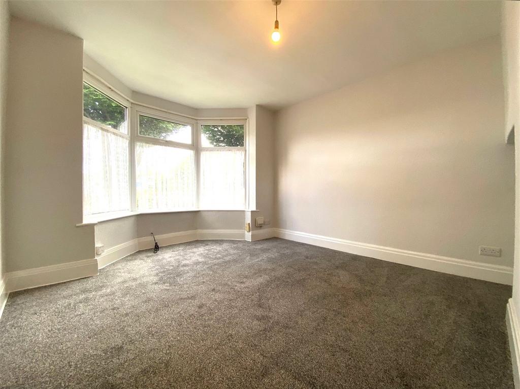 Cranbrook Avenue, Hull, East... 2 bed terraced house £650 pcm (£150 pw)