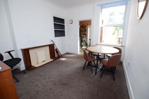 3 bedroom terraced house for sale, 32 King Edward Road, Woodhall Spa