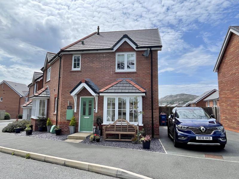 Parc Tyddyn Bach, Holyhead 3 bed detached house for sale £255,000