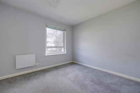 41 Ross Road, South Norwood, London, SE25 6SB
