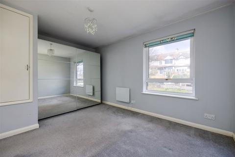 41 Ross Road, South Norwood, London, SE25 6SB