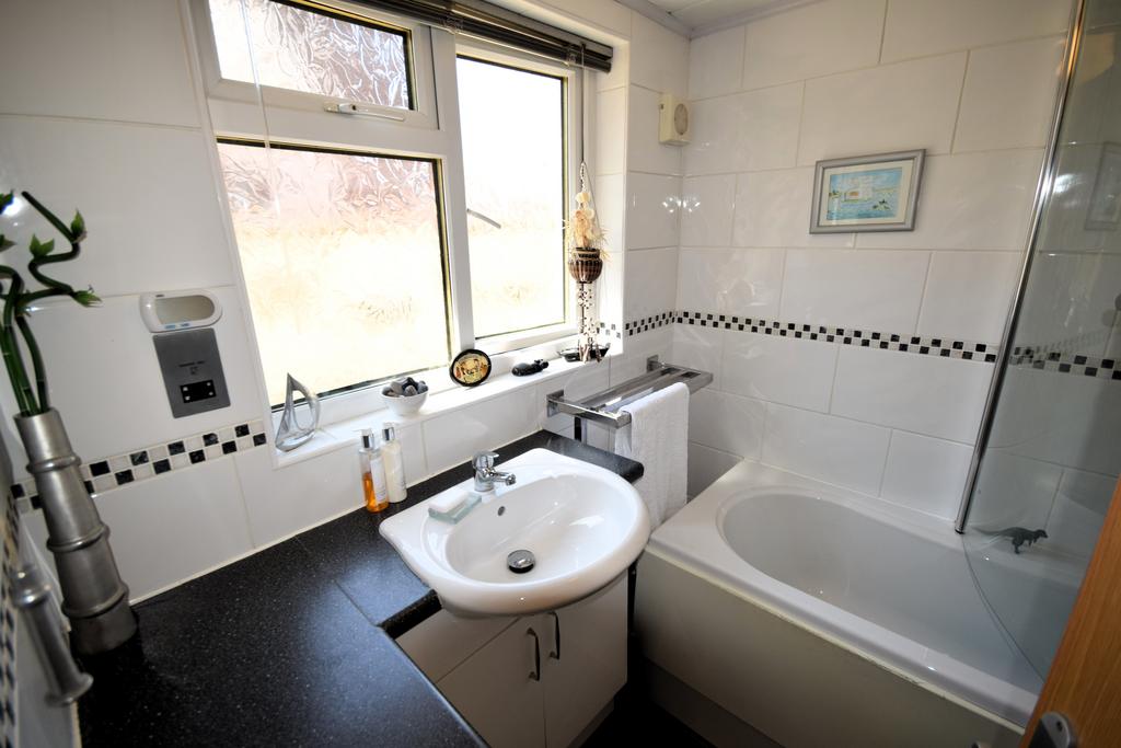 Downstairs Bathroom Reverse View