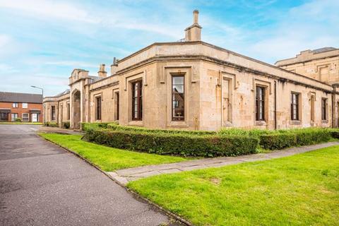 33 Banchory Road, Wishaw, ML2 7YX
