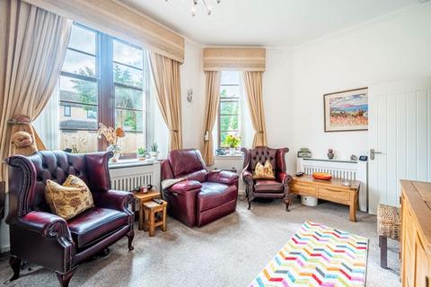 33 Banchory Road, Wishaw, ML2 7YX