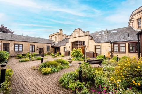 33 Banchory Road, Wishaw, ML2 7YX