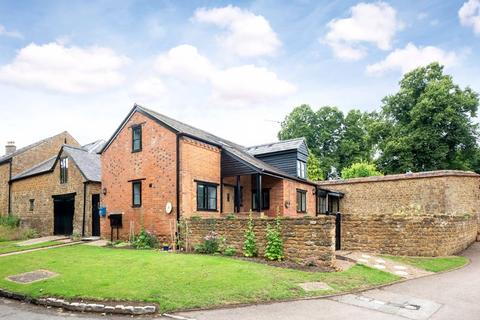 2 bedroom barn conversion for sale, Banbury OX15