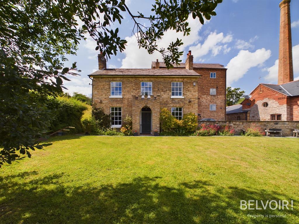 CoedyGo, Oswestry, SY10 4 bed character property for sale £550,000