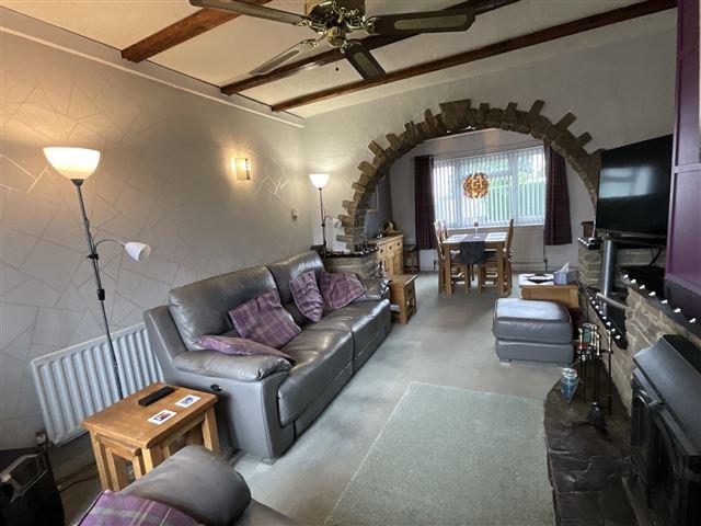 Living/dining room