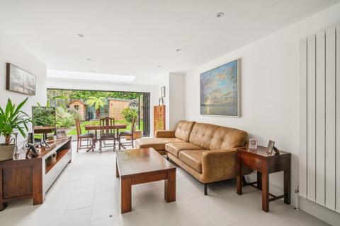 49 Highover Park, Amersham, HP7 0BP