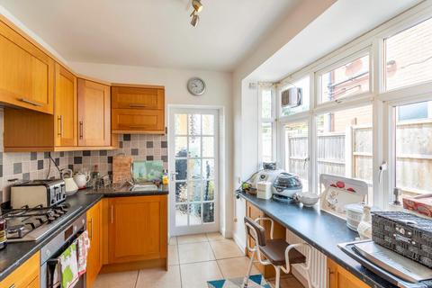 91 Ardeen Road, Doncaster, DN2 5ER