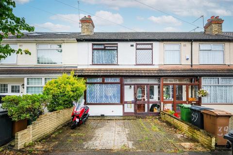 3 bedroom terraced house for sale - Burnham Road, Chingford