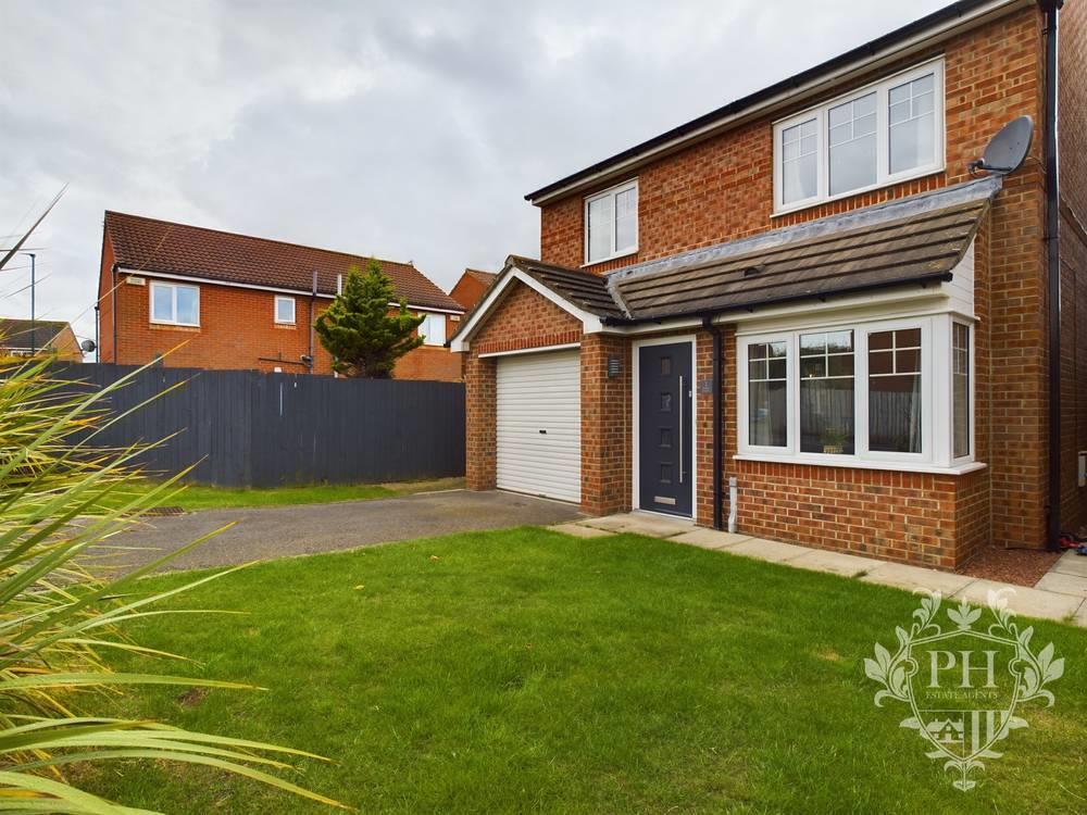 Dalton Court, Redcar 3 bed detached house £249,995