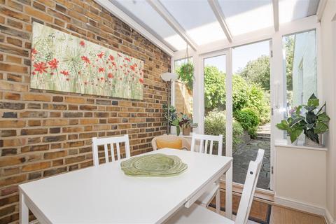 56a Bexley Lane, Crayford, Dartford, DA1 4DD