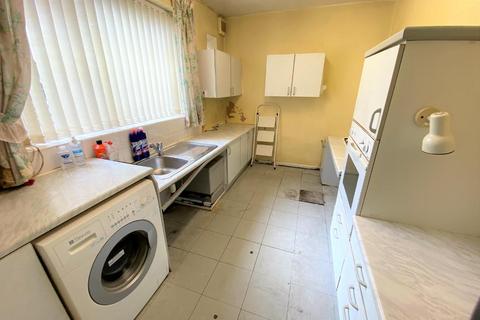 18 Coppice Drive, Manchester, M22 4DT