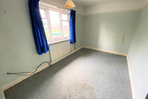 18 Coppice Drive, Manchester, M22 4DT