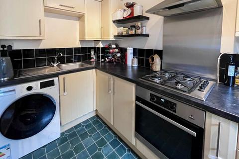 56 Fredas Grove, Harborne, Birmingham, B17 0SY