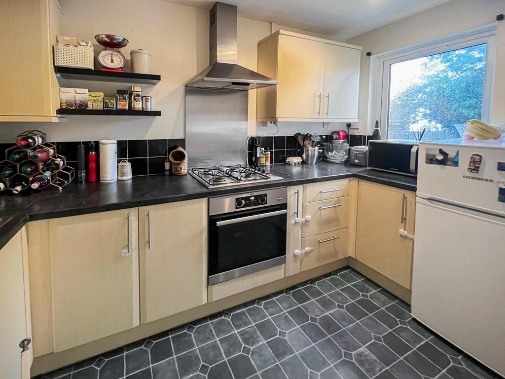 Kitchen 2