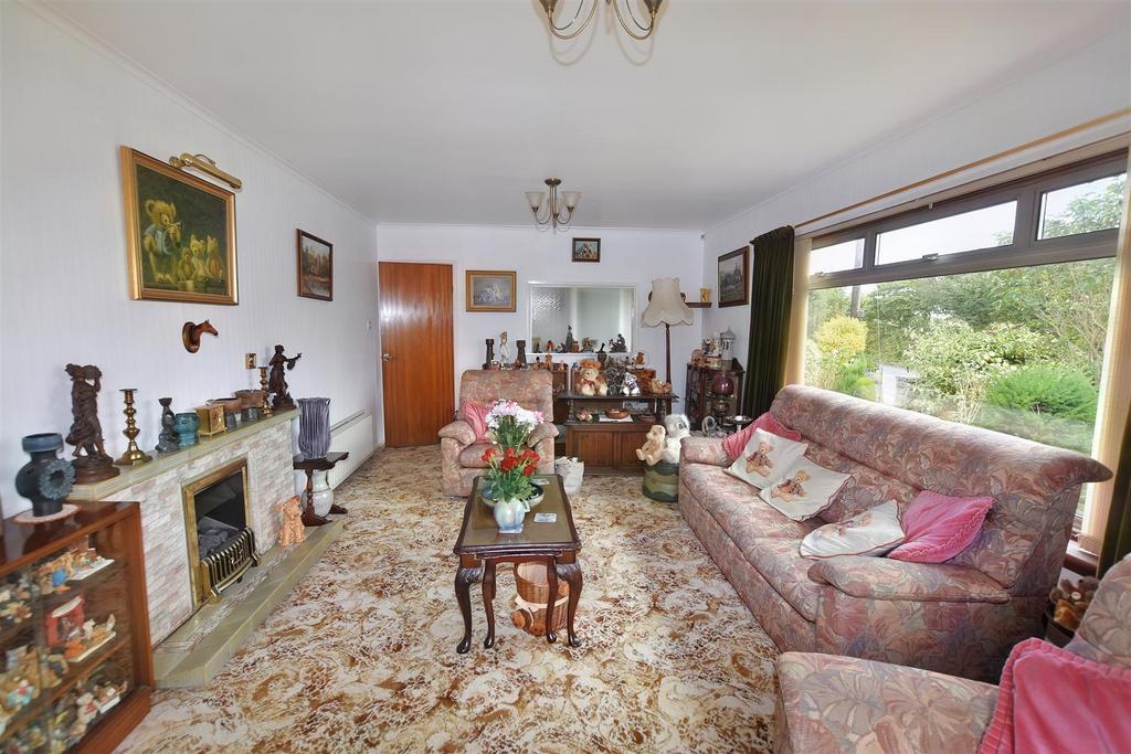 Treskerby, Redruth 3 bed detached bungalow for sale £395,000