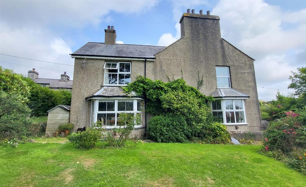 Llanfair, Harlech 3 bed semidetached house for sale £340,000