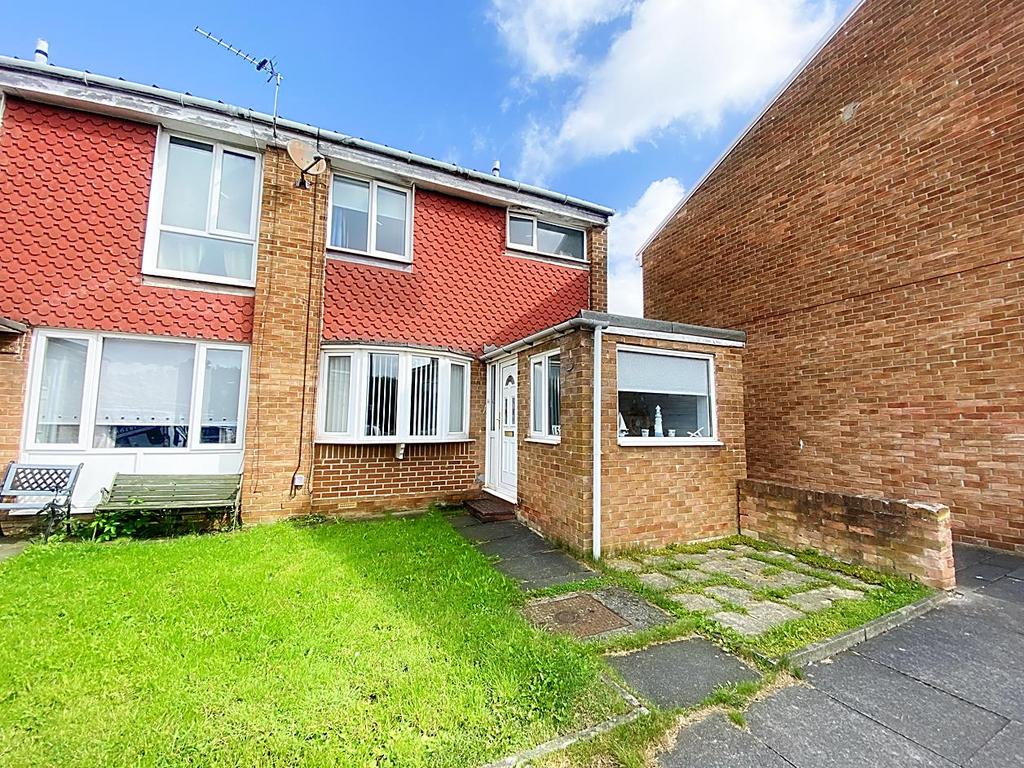 Blackhill Avenue, Hadrian Park 3 bed terraced house for sale £100,000
