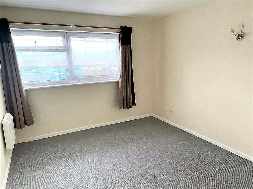 Bedroom.jpg