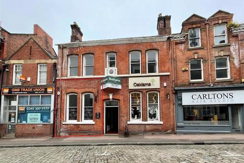 Retail property (high street) to rent, Glumangate, Chesterfield